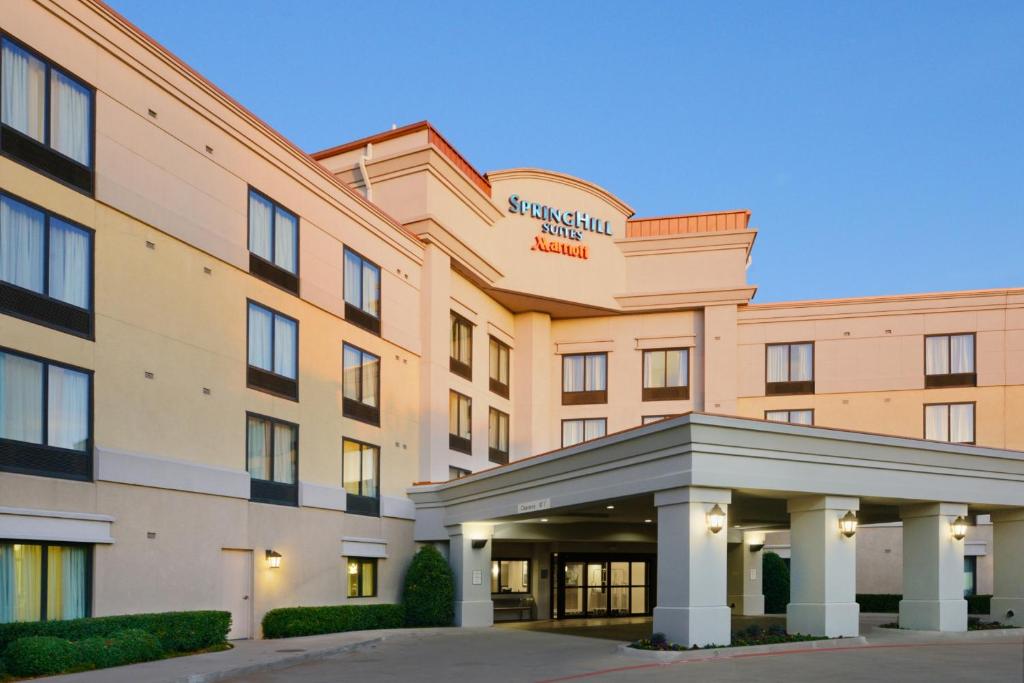 SpringHill Suites Fort Worth University Main image 1